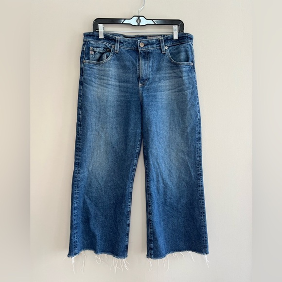 Ag Adriano Goldschmied Denim - Adriano Goldschmied Saige Mid-Rise Wide Leg Crop Jeans Raw Hem, Medium Blue, 32